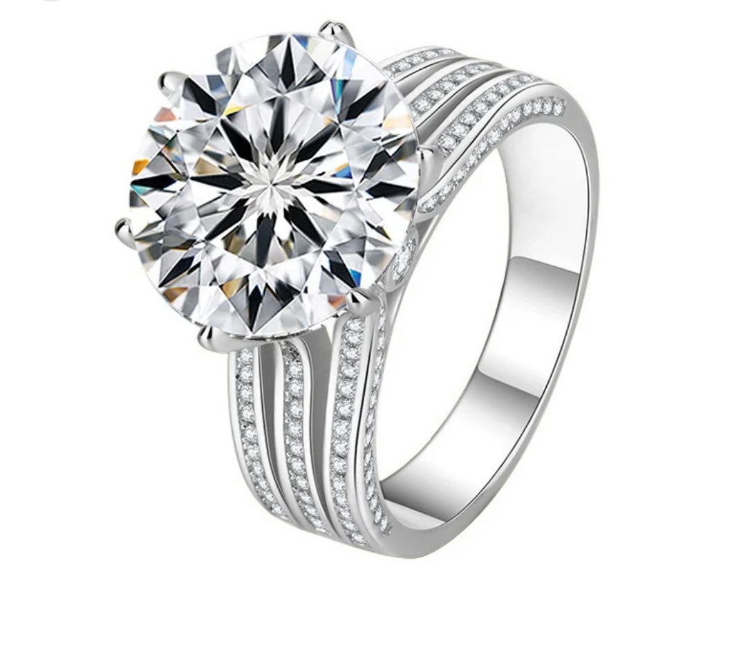 Moissanite Halo Ring